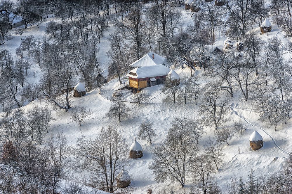 Maramures winter hause