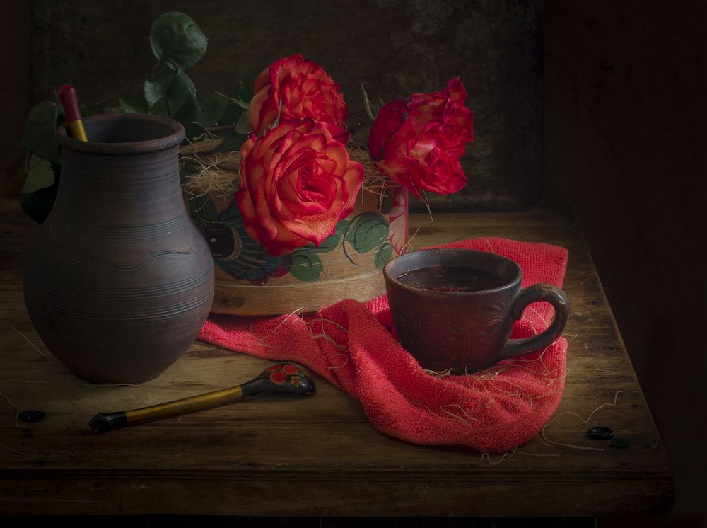 Натюрморт с розами