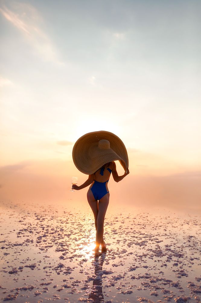 Розовое озеро