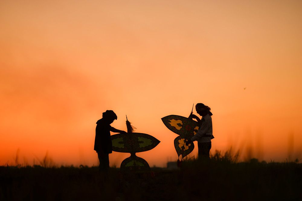 wau jala budi and wau bulan