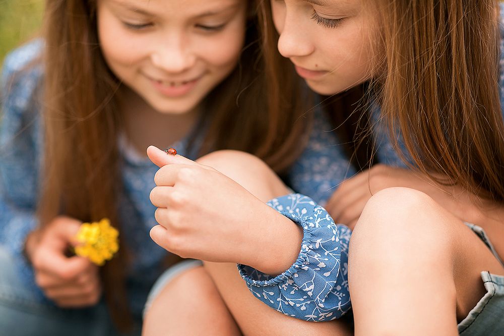 Сестры, Полина и Ника