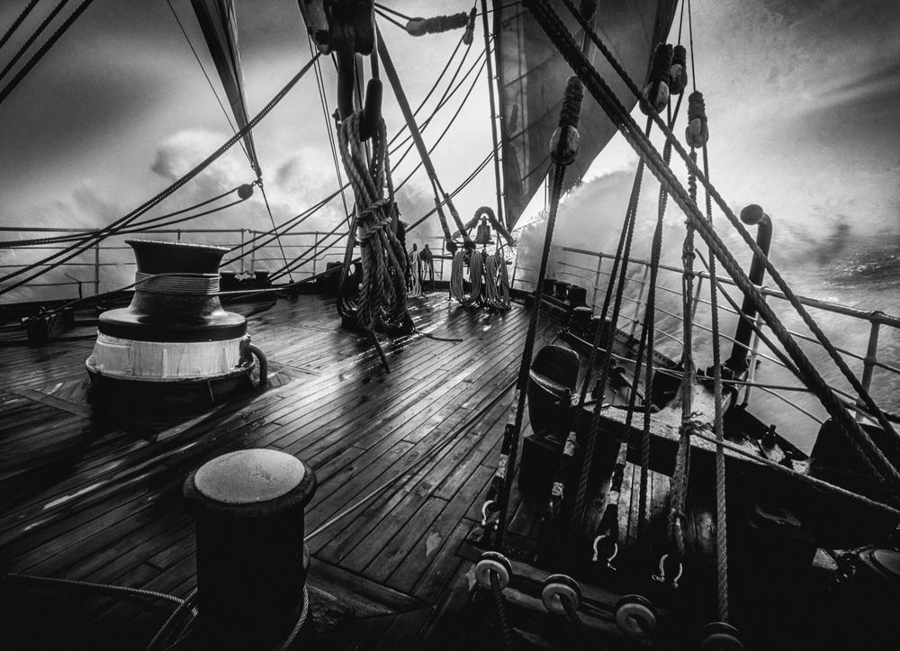 Строгая лирика морских будней.