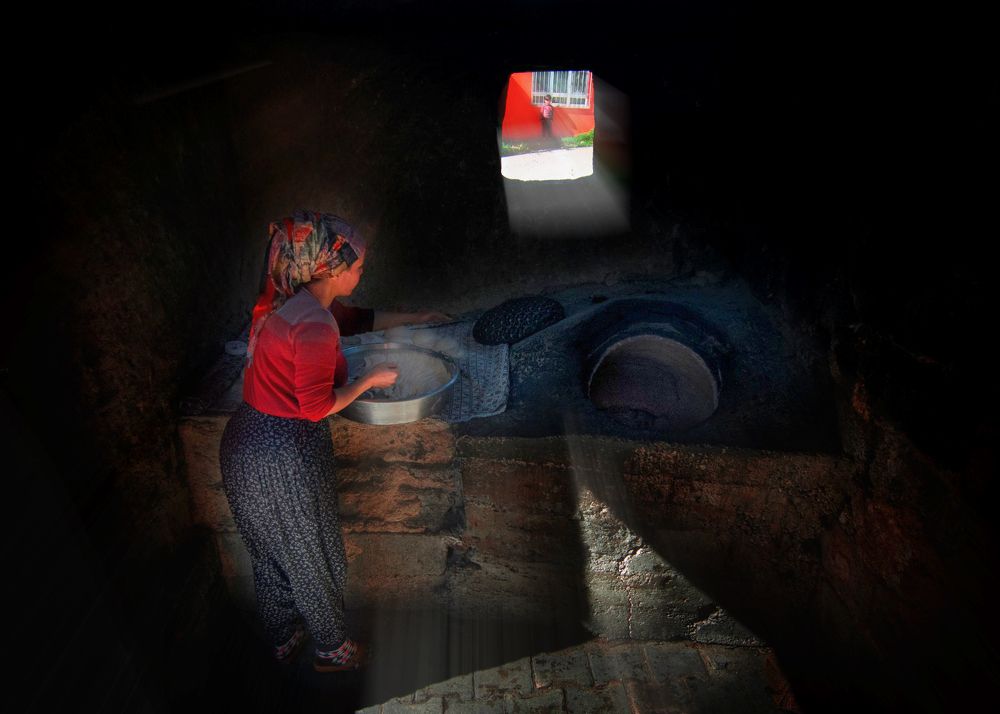 Photograph by Sezai Özaltın