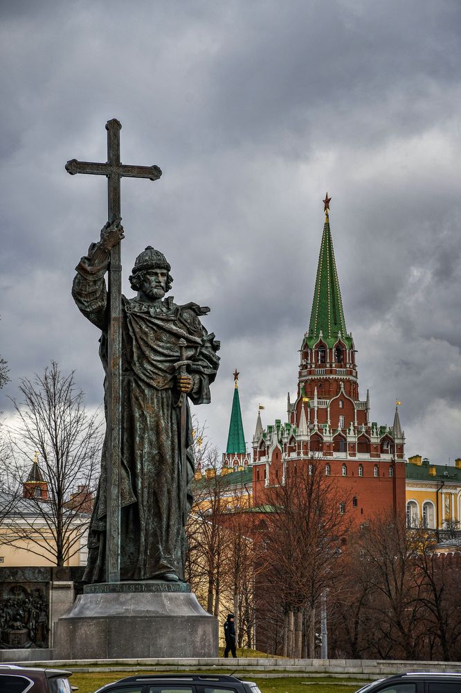Памятник князю Владимиру