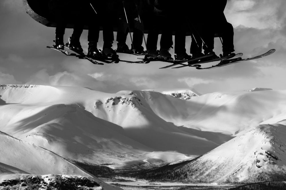 Photograph by Ivan Kakhanchik