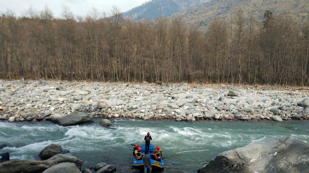Rafting on mountains