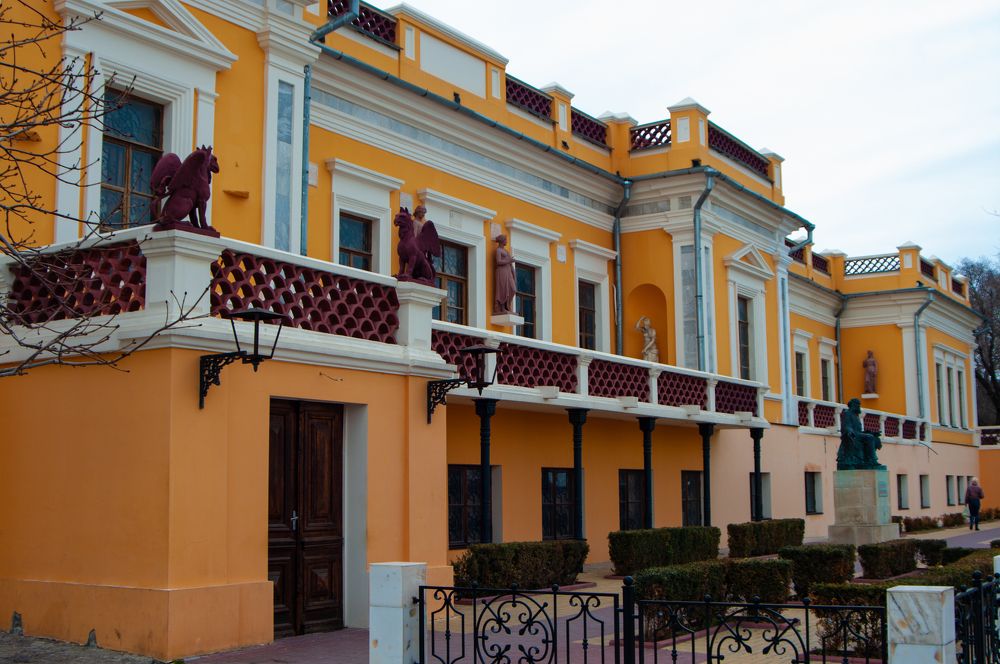 Феодосийская картинная галерея имени И.К. Айвазовского