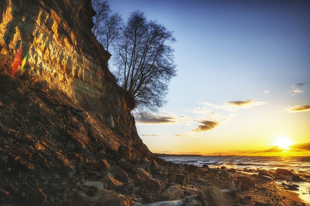 Photograph by Dmitri Kržetškovski