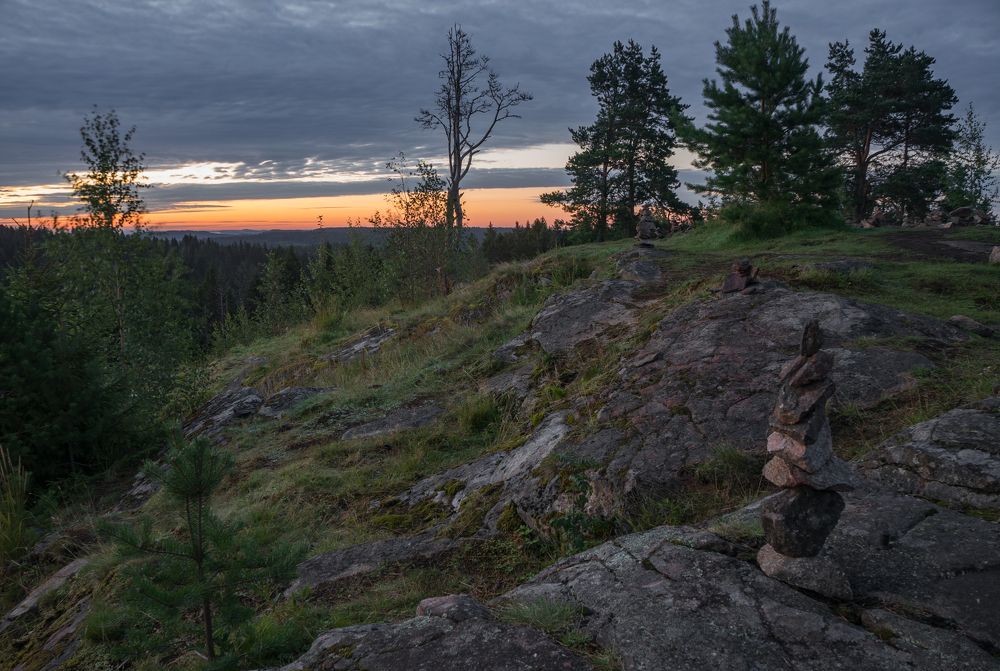 теплый август