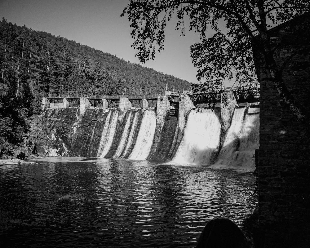 Фотография автора Андрей Вязьмин