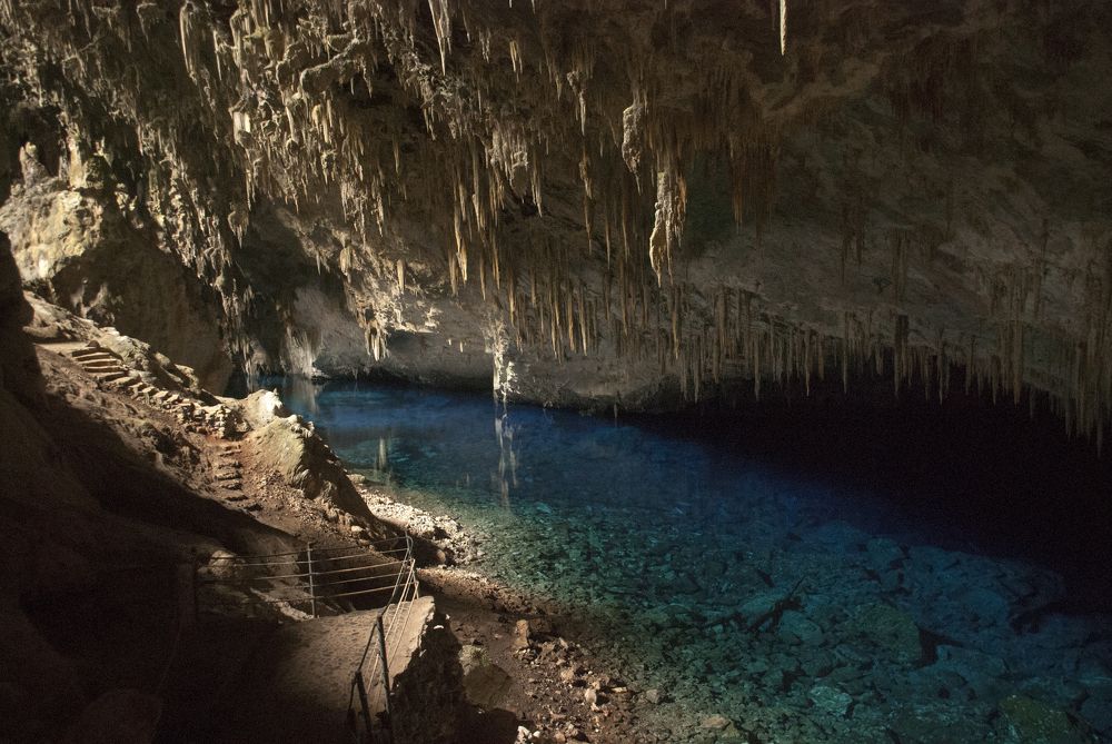 Gruta do Lago Azul