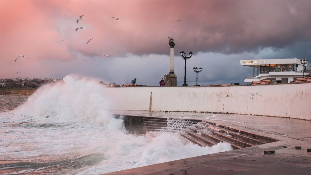 Photograph by Alex Belov