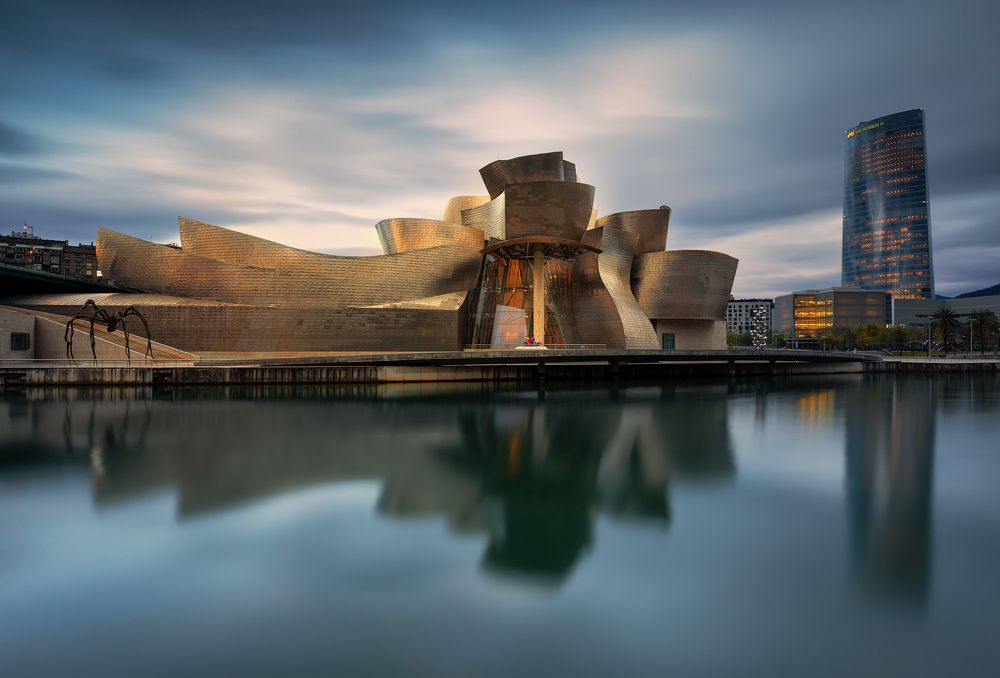 Музей Guggenheim, Bilbao.