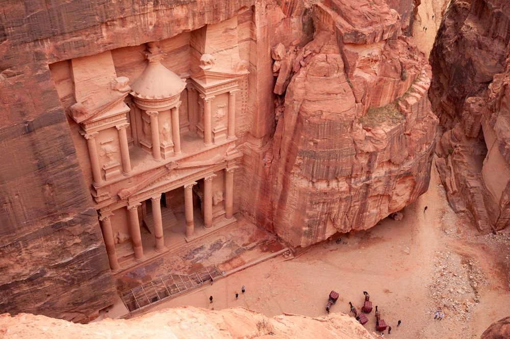 Главный вход в древний город Петра