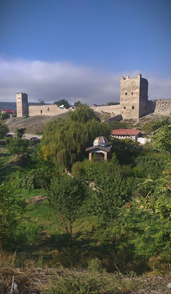 Генуэзская крепость Феодосия.