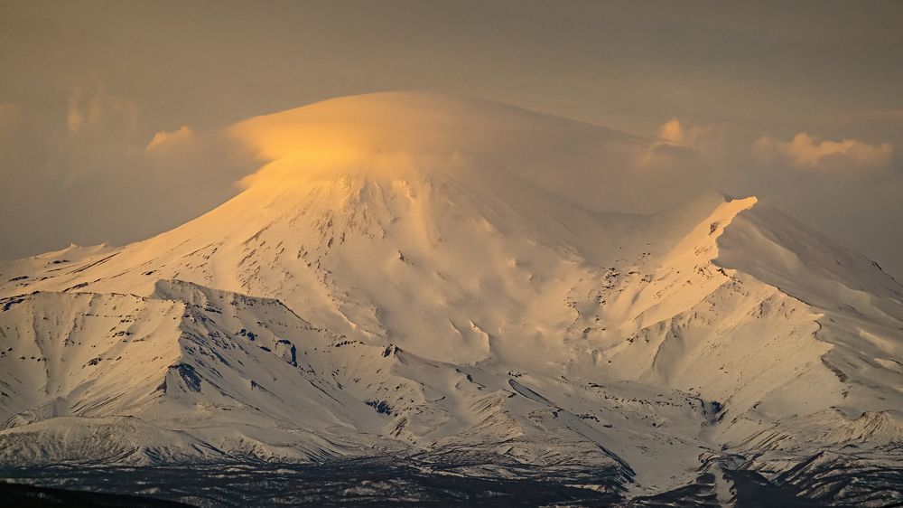 Примеряем к лету велосипедный шлем