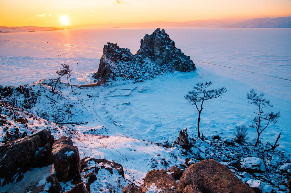 Мыс Шаманка, озеро Байкал