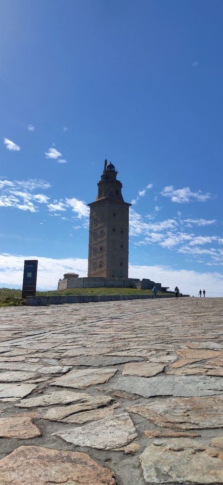 silent standing storyteller through ages