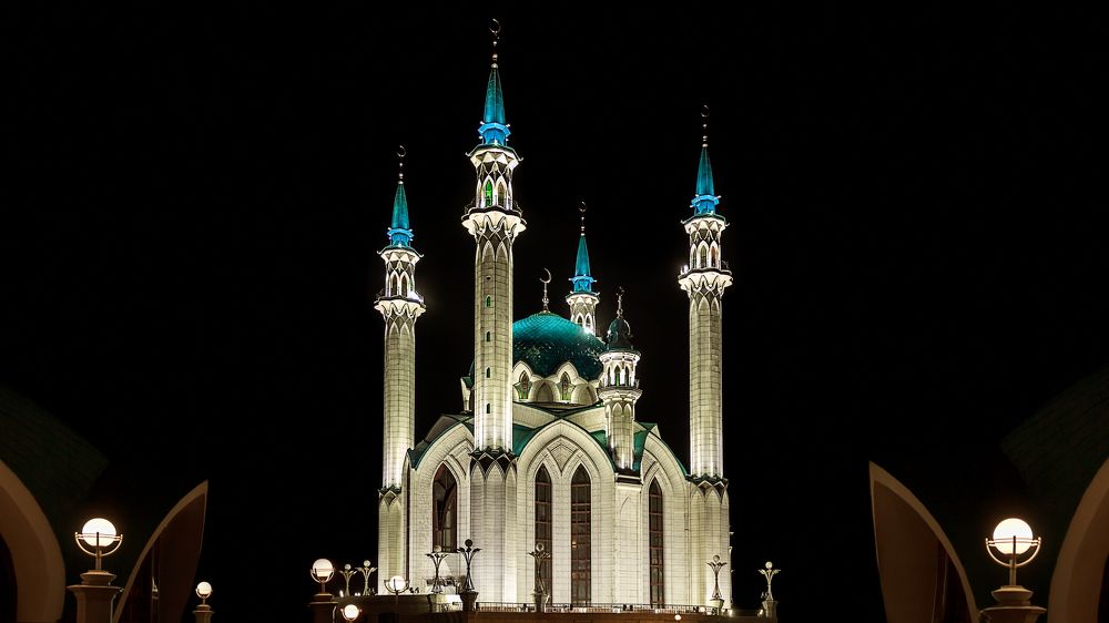 Photograph by Valentin Okulov