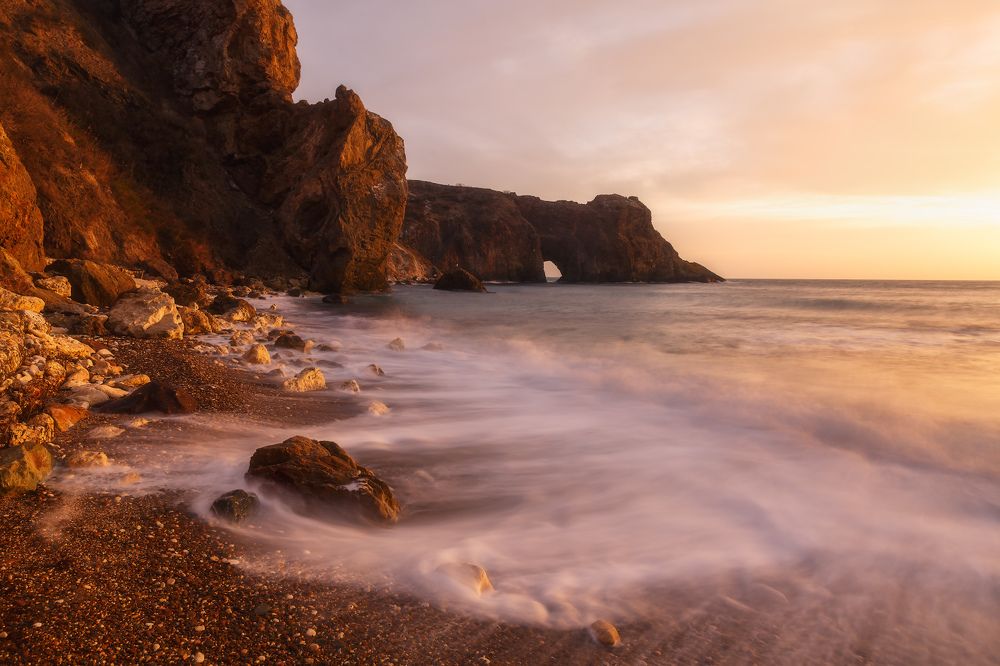 Весенний пляж.