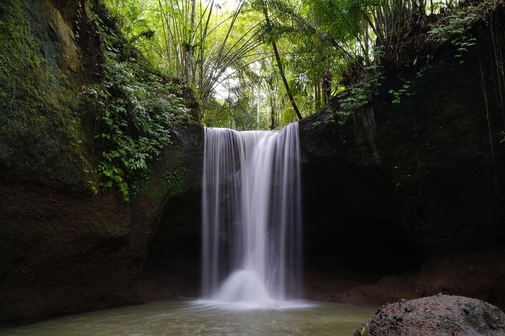 Photograph by Benny Momor