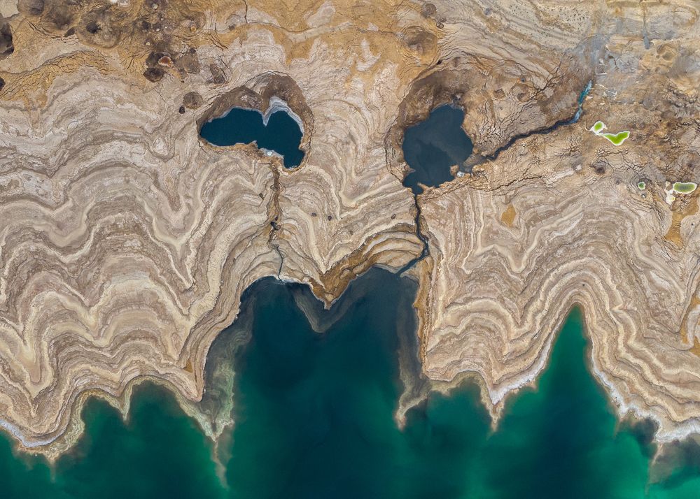 Photograph by Alex Savenok