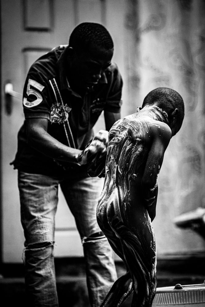 Photograph by Felan kianguebene