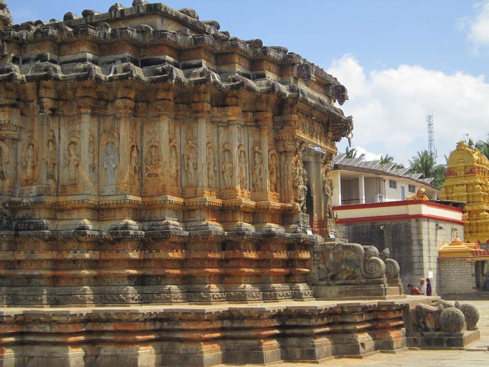 Dravidian style Vidyashankara Temple