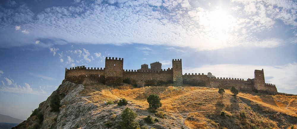 Генуэзская крепость