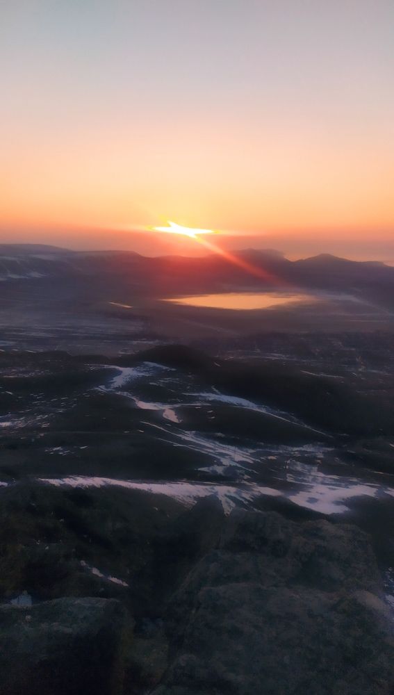 Восход Солнца.