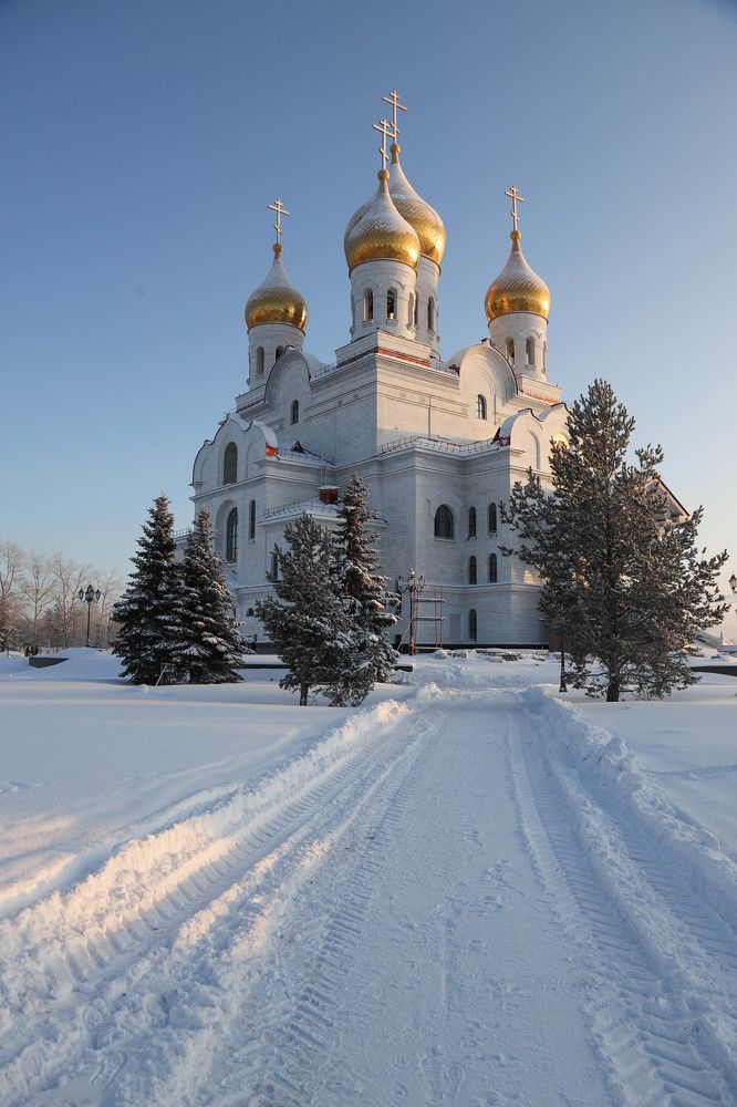 Миха́ило-Арха́нгельский собо́р