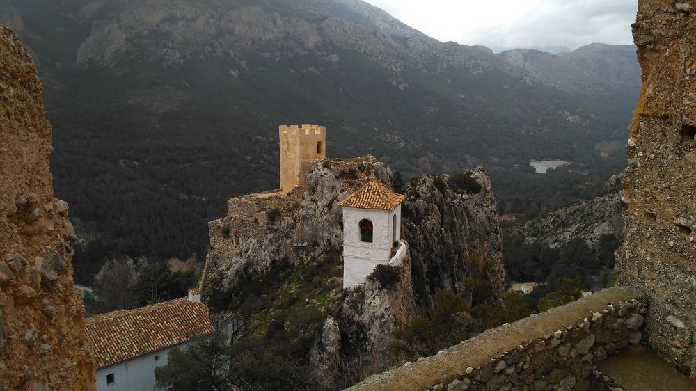 Photograph by Karine Galustova