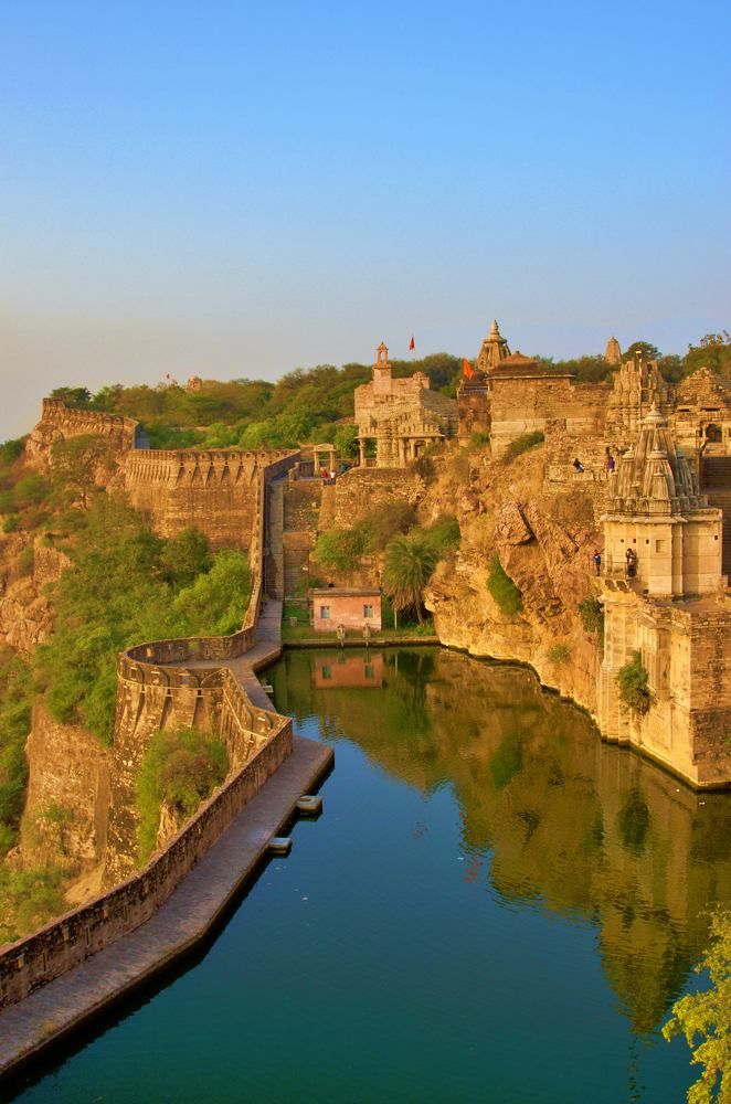Chittorgarh Fort: Largest Fort of India