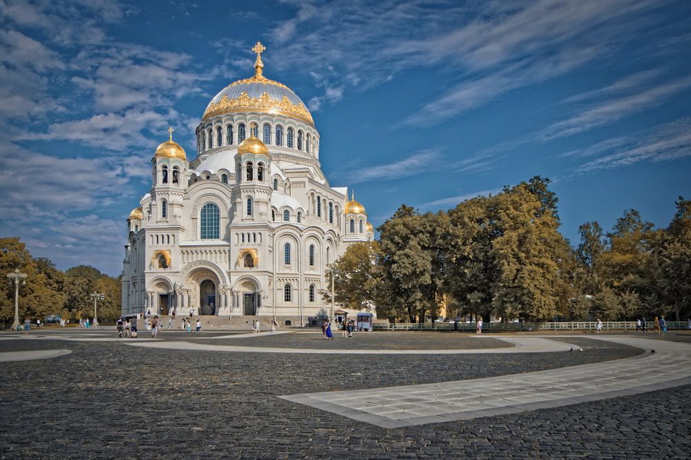 Кронштадт. Военно - морской собор.