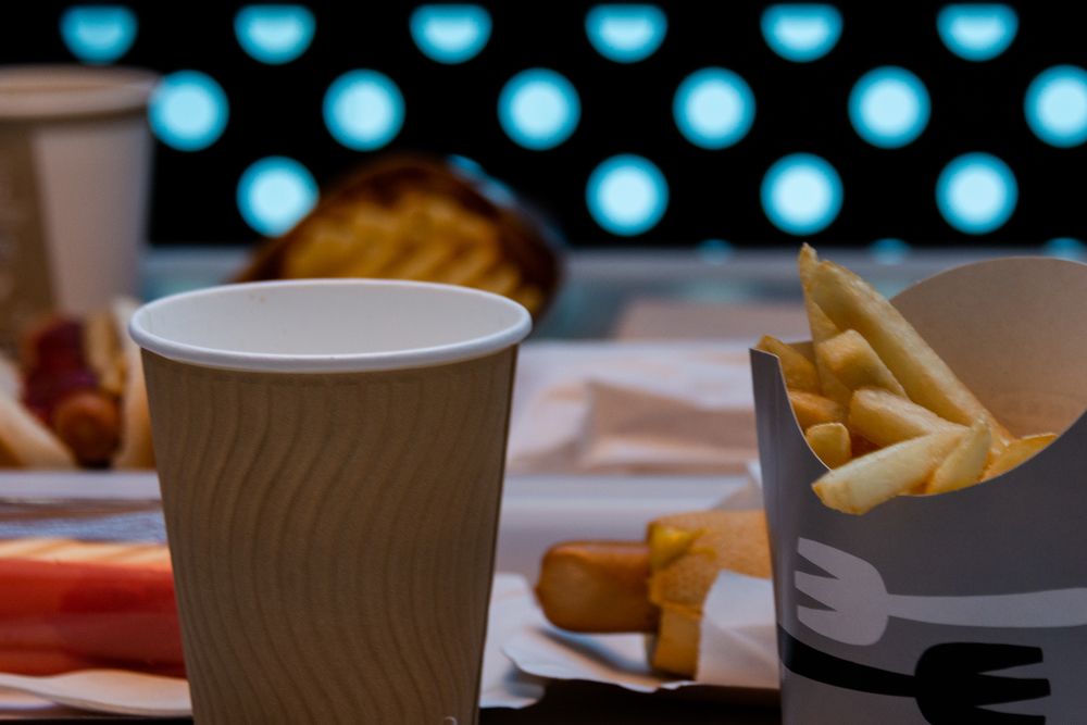 Натюрморт с фастфудом