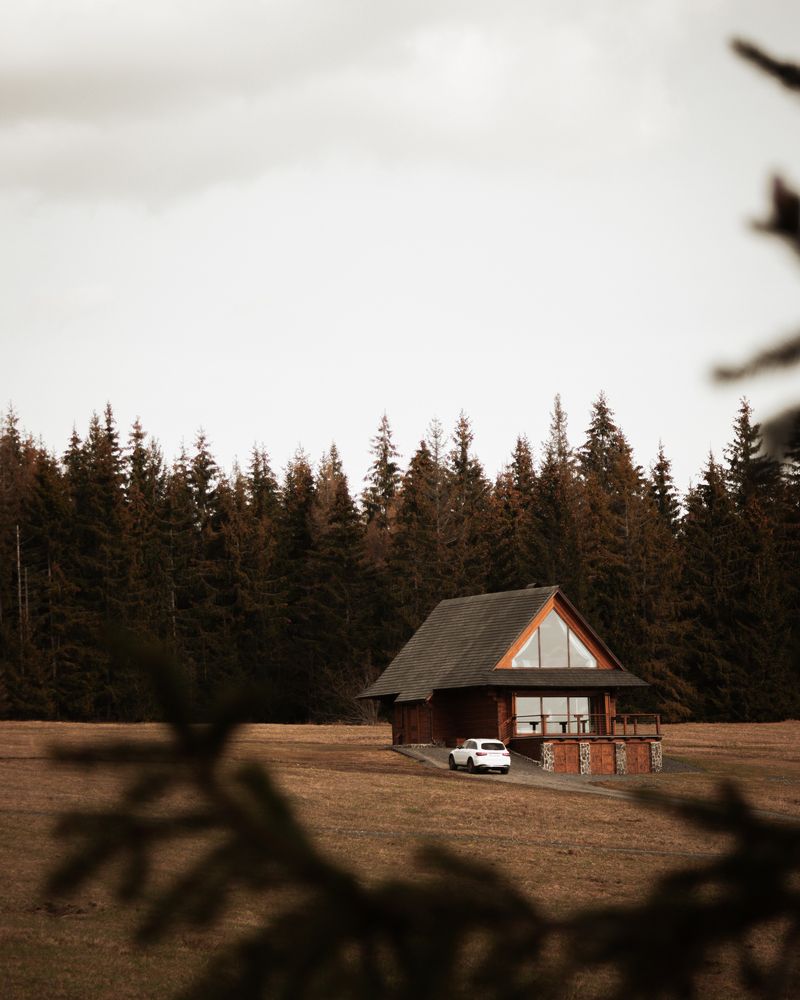 Photograph by Melich Samuel