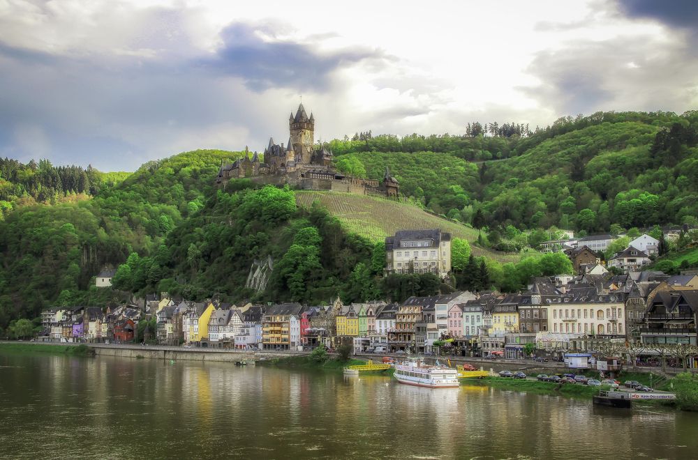Cohem Castle over Mosel river