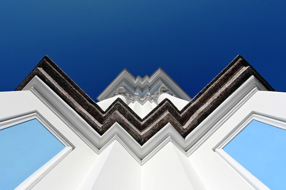 Санкт-Петербург. Архитектурные детали Смольного собора.