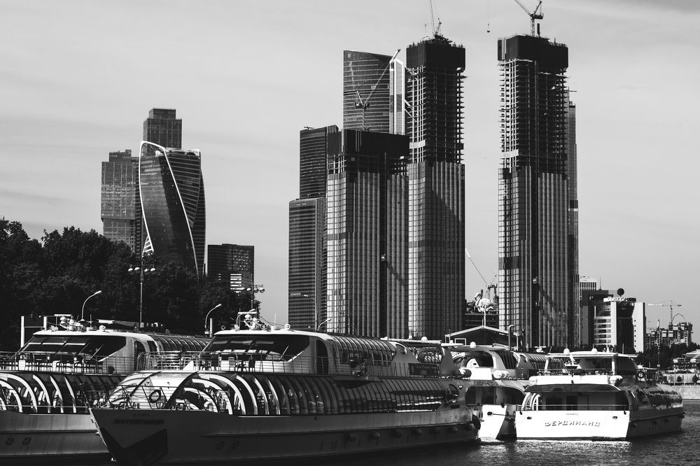 Москва не сразу строилась