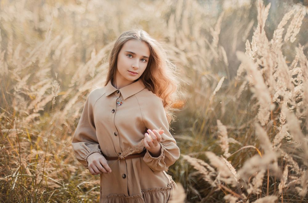 ВОЛОСЫ ЦВЕТА КОЛОСА