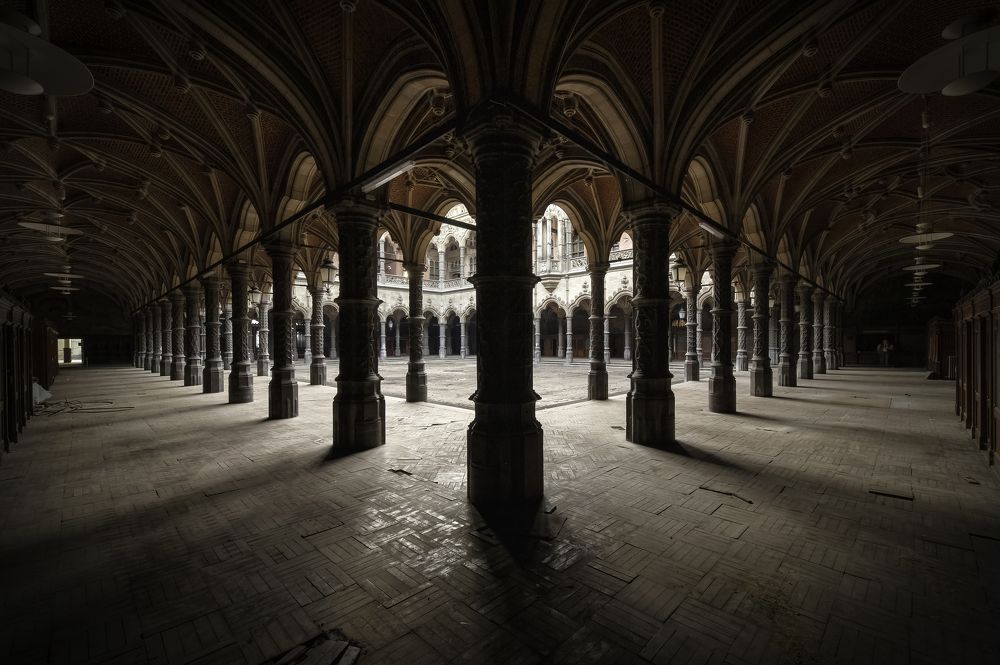 Photograph by FRANCIS MESLET