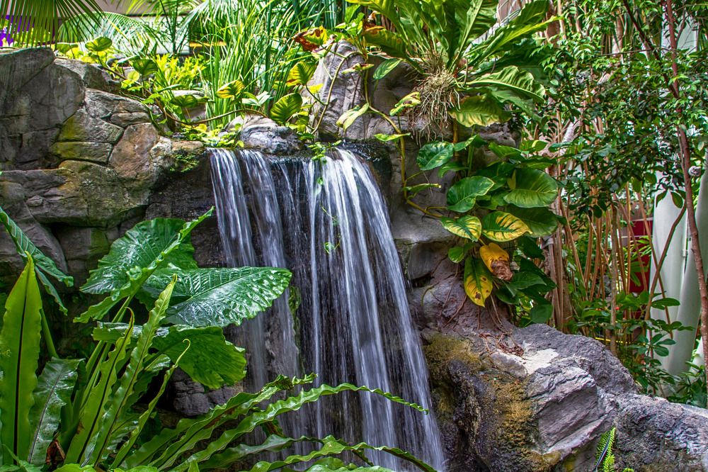 Photograph by Valentin Kayudin