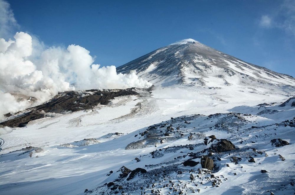 Камчатка. Извержение Ключевской сопки.