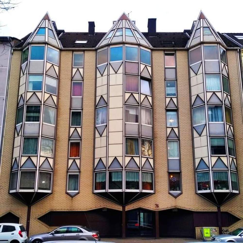 Дом -карандаш