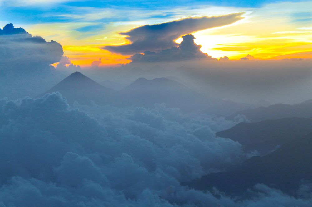 Photograph by Luis Par