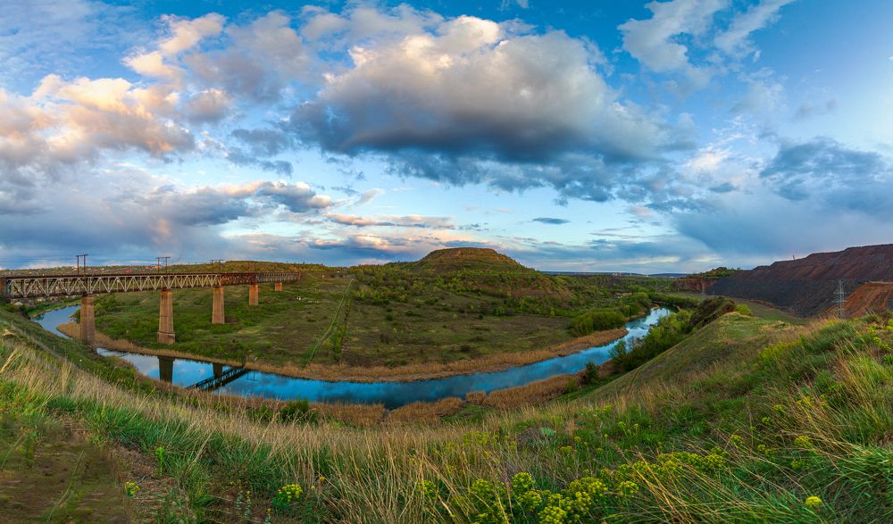 Весна в промзоне Криворожья.