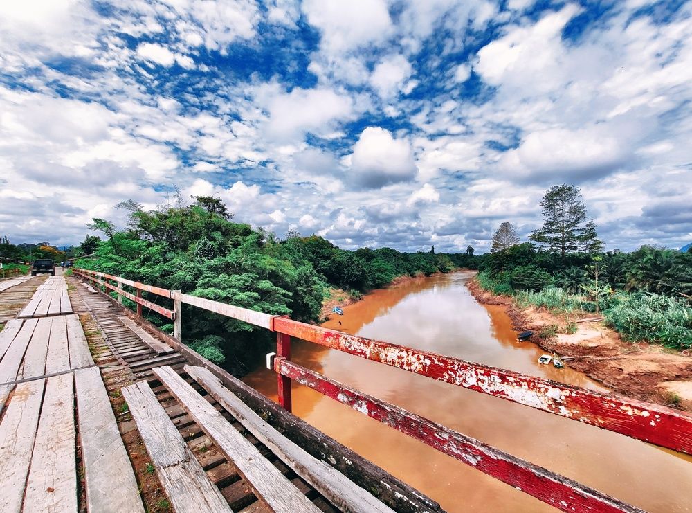 Photograph by Milten Titen