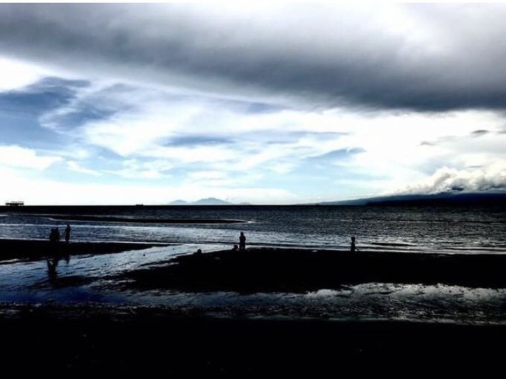 Photograph by Glosito Pabayo