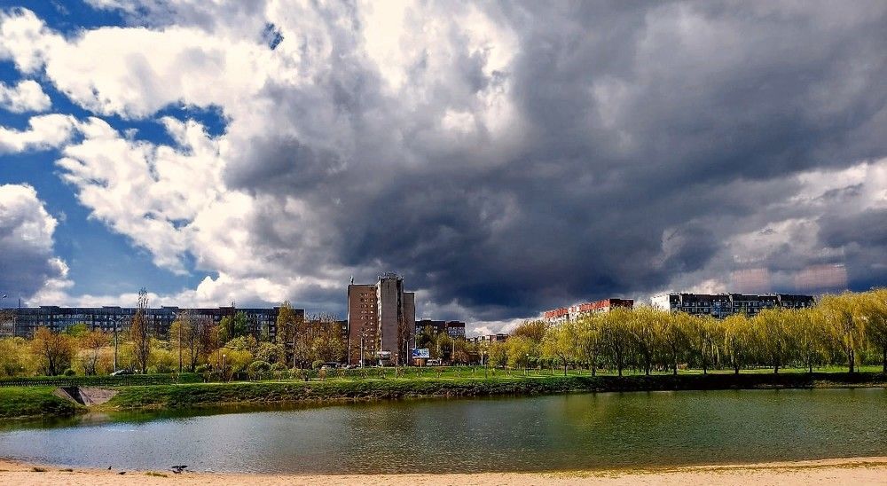 Плывущие облака