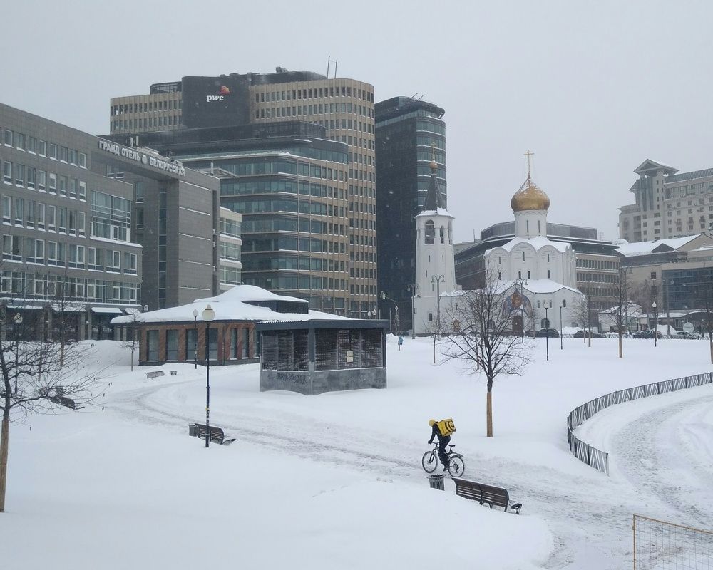 Московские параллели